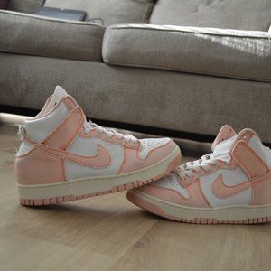 Women's Nike dunk  High